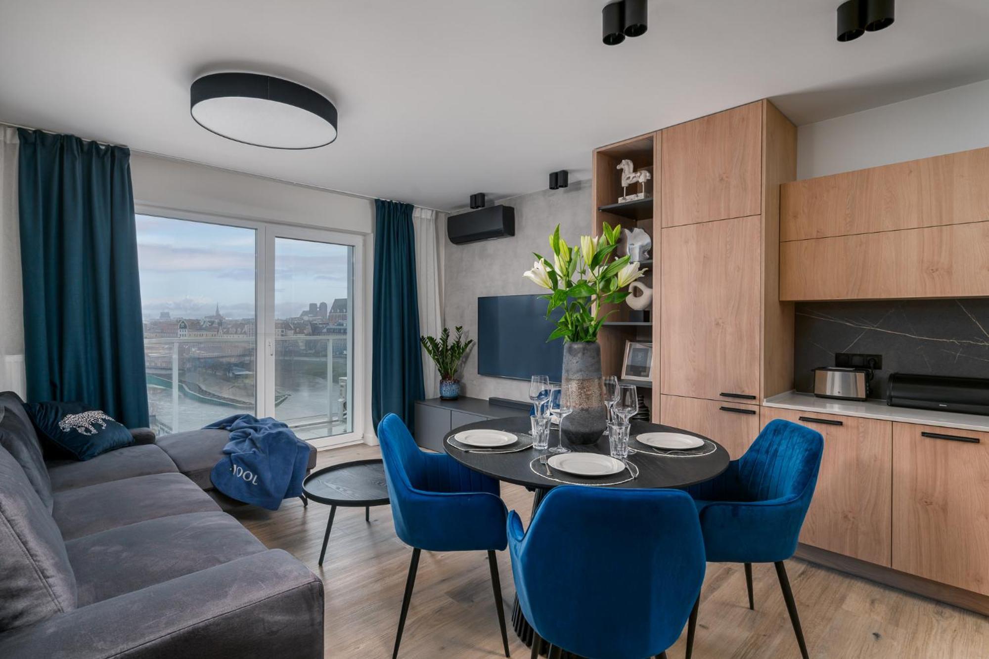 ורוצלב Nice View Apartment, Free Underground Parking, City Square 6 Min מראה חיצוני תמונה